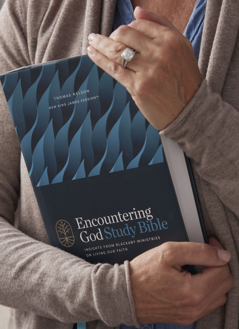 Encountering God Study Bible: Review and Giveaway!